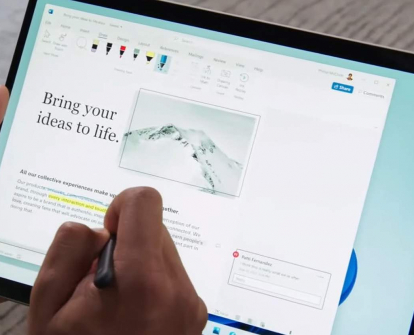 usage of windows 11 on an ipod with a stylus to display touch improvements