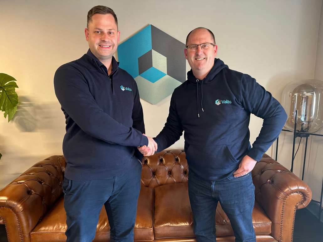 kelvin and hugh shaking hands, valto acquires clear cloud services